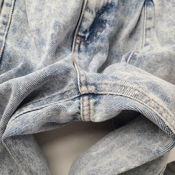 Urban‎ Outfitters BDG Stonewash Carrot Jeans - Picture 5 of 5